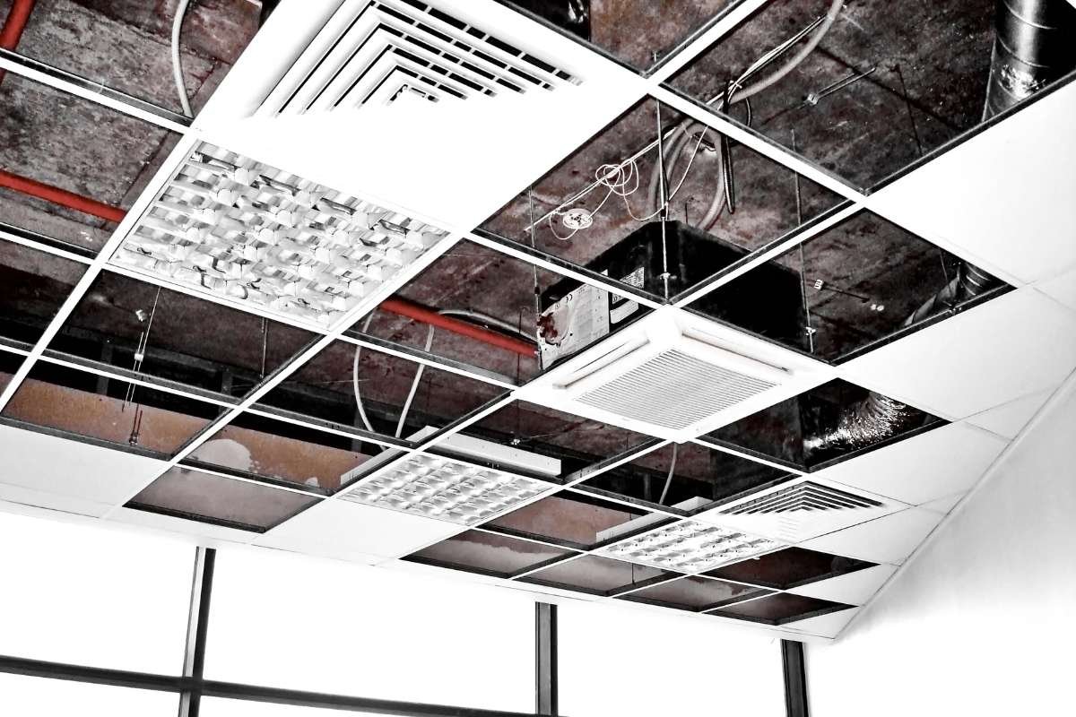 False ceiling and light Installation